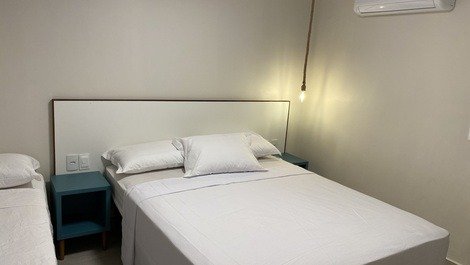 Suite 2 configurada com cama solt