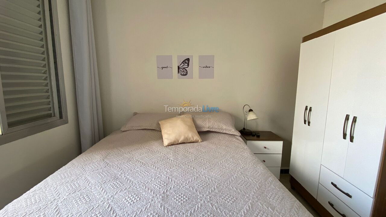 Apartment for vacation rental in Santos (Gonzaga)