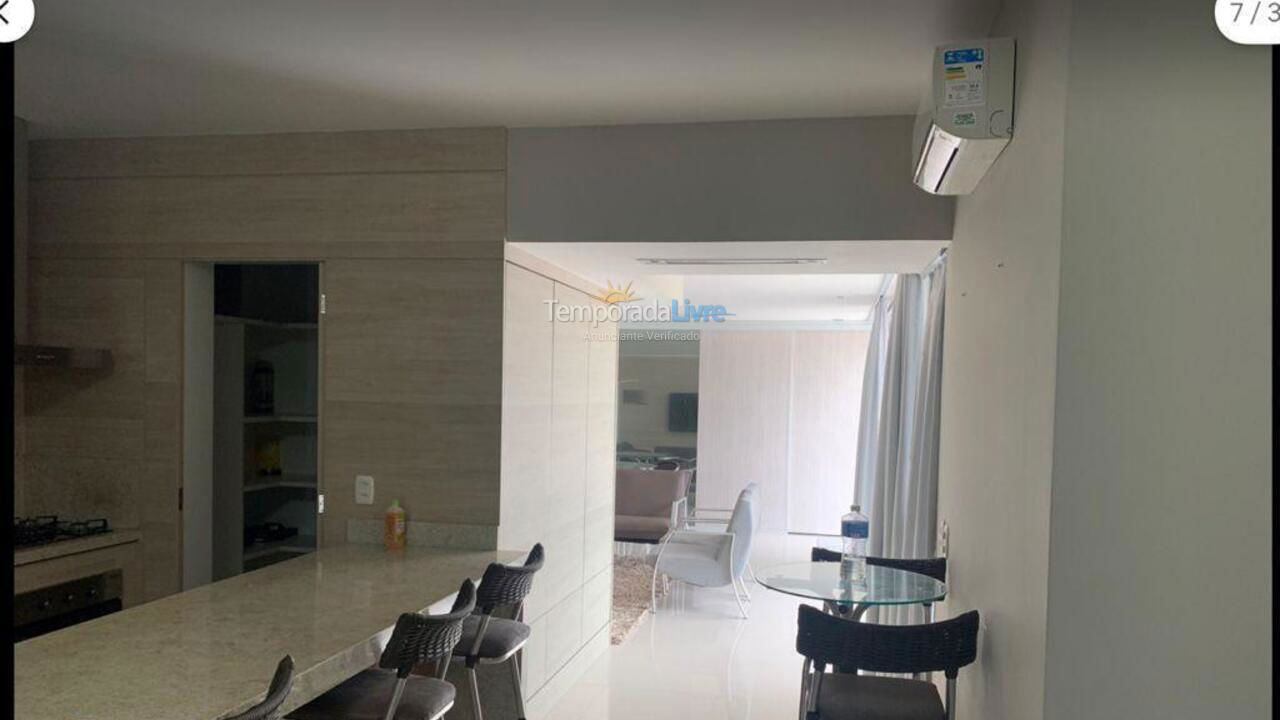 Apartamento para aluguel de temporada em Florianopolis (Praia dos Ingleses)