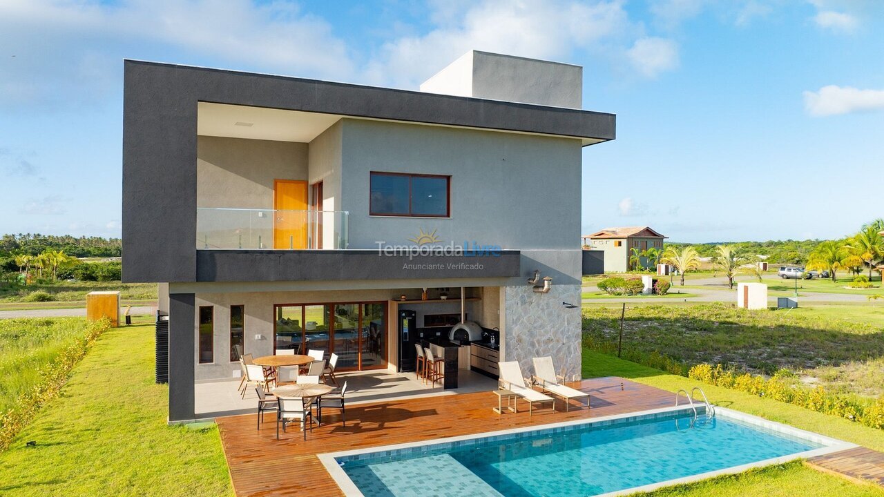 Casa para aluguel de temporada em Mata de São João (Praia do Forte)