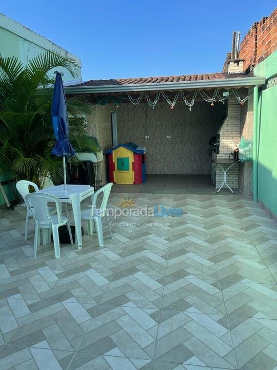 House for vacation rental in Praia Grande (Vila Mar)