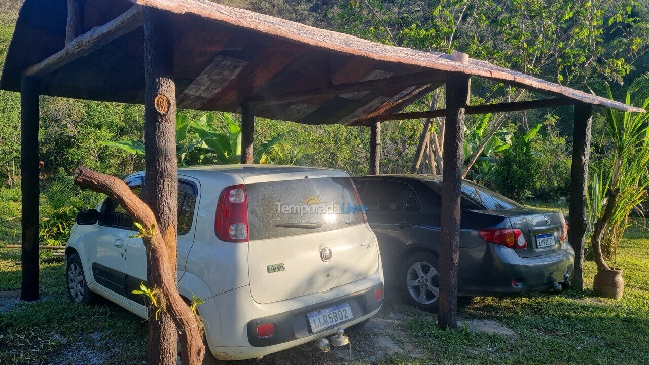 Casa para alquiler de vacaciones em Cachoeiras de Macacu (Estreito)