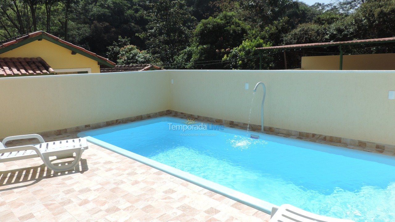 Casa para alquiler de vacaciones em Jambeiro (Tapanhão)