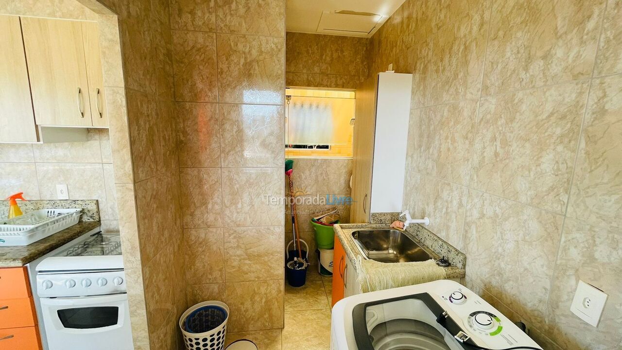 Apartamento para alquiler de vacaciones em Governador Celso Ramos (Praia de Palmas)