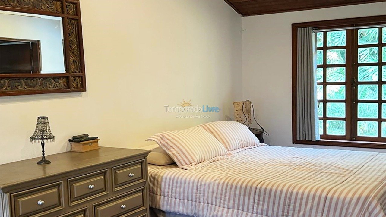 House for vacation rental in Carapicuíba (Granja Viana)
