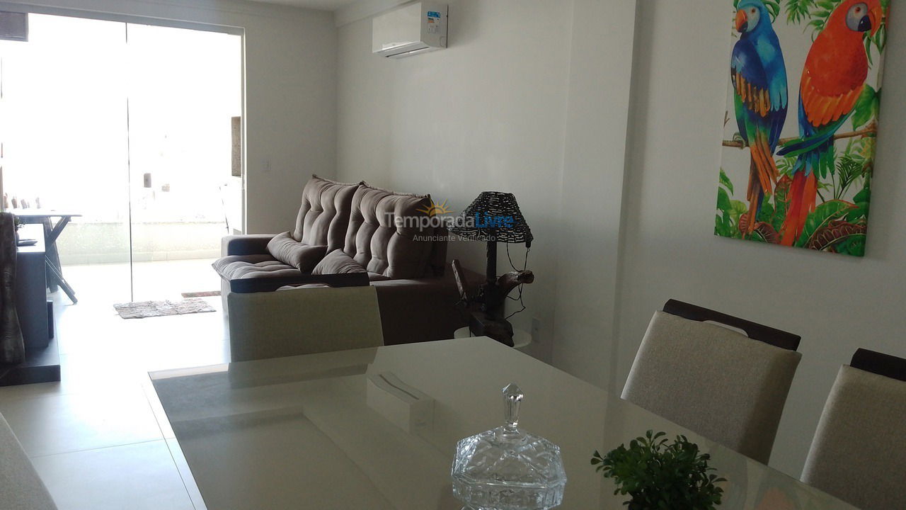 Apartamento para aluguel de temporada em Florianopolis (Praia dos Ingleses)