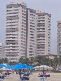 Apartamento para 6 personas, frente al mar-Vila Mirim- PRAIA GRANDE