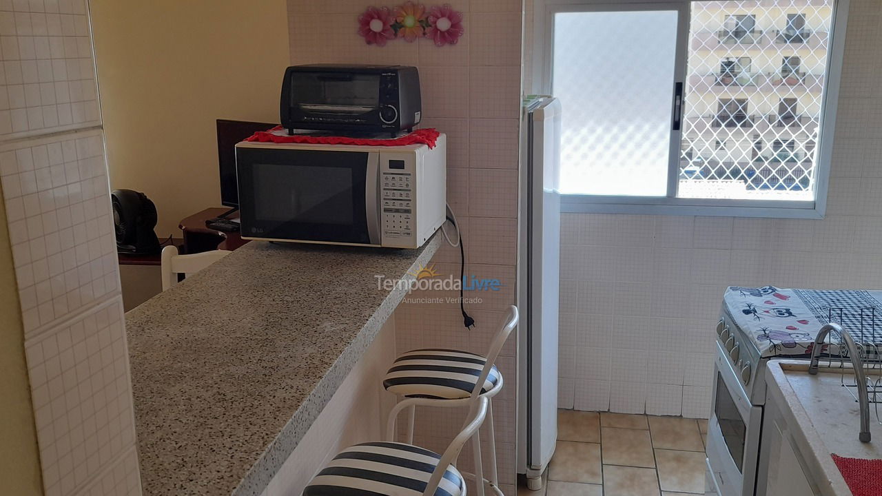 Apartamento para aluguel de temporada em Praia Grande (Praia do Caiçara)