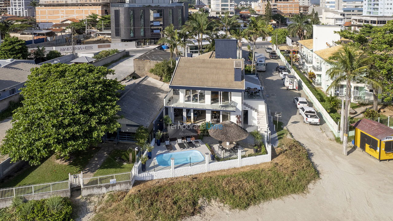 House for vacation rental in Porto Belo (Praia do Pereque)