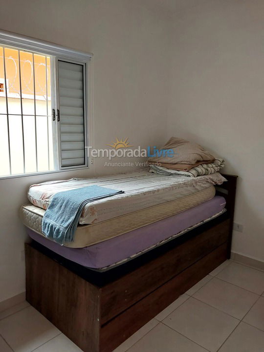 Casa para alquiler de vacaciones em Itanhaém (Vila Verde Mar)