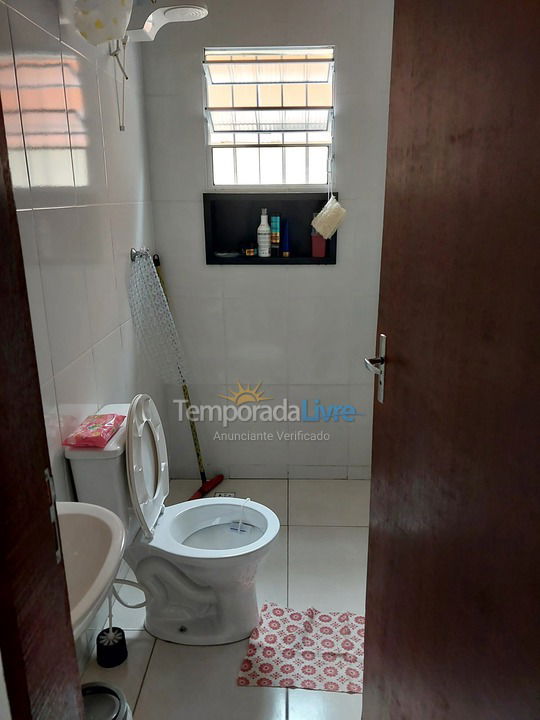 Casa para aluguel de temporada em Itanhaém (Vila Verde Mar)