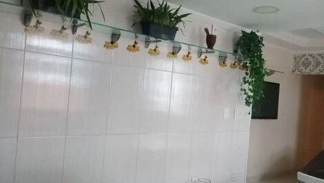 Apartamento súper espacioso cerca de todo.