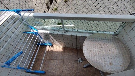 Apartment 1 bedroom, 2 min. from the beach, Wi-Fi, digital lock, approx. to est. from Iemanjá