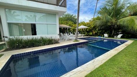 Luxury 5 Bedroom Sea View House With Pool