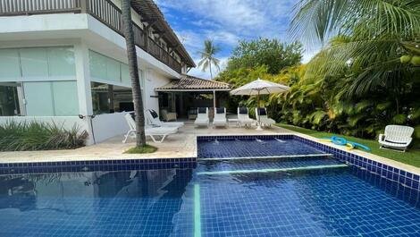 Luxury 5 Bedroom Sea View House With Pool