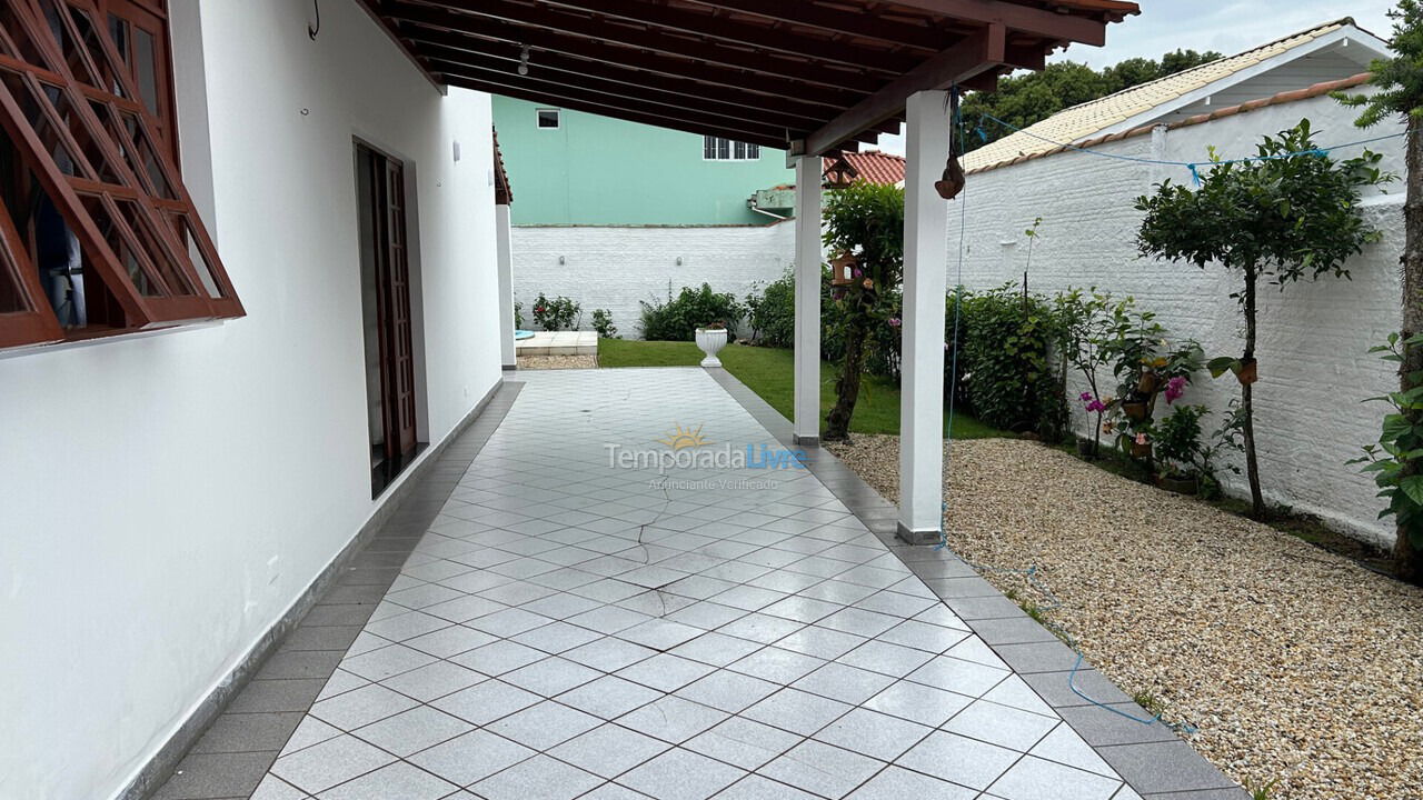 House for vacation rental in Florianópolis (Ponta das Canas)