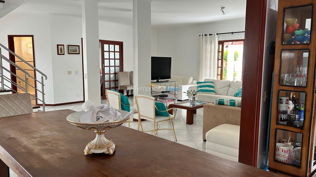 House for vacation rental in Florianópolis (Ponta das Canas)