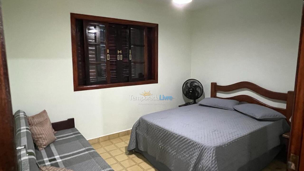 House for vacation rental in Caraguatatuba (Massaguaçu)