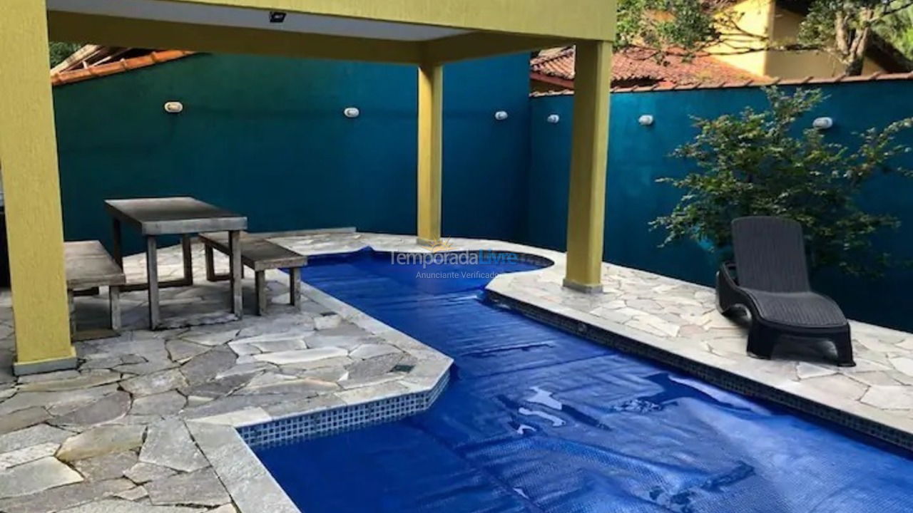 Casa para aluguel de temporada em São Sebastião (Barra do Una)