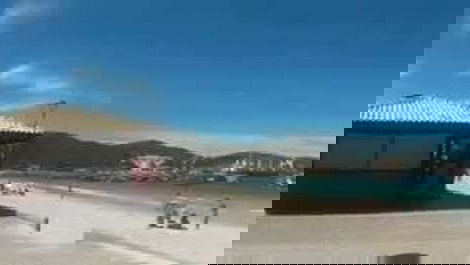 Foot in the sand, barbecue, Wi-Fi, cable TV, sea view