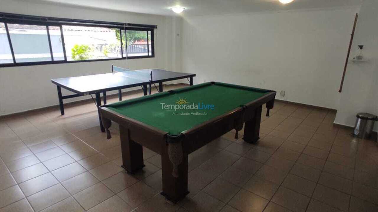 Apartamento para aluguel de temporada em Guarujá (Praia do Tombo)