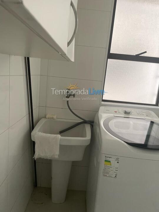 Apartamento para aluguel de temporada em Guarujá (Praia do Tombo)