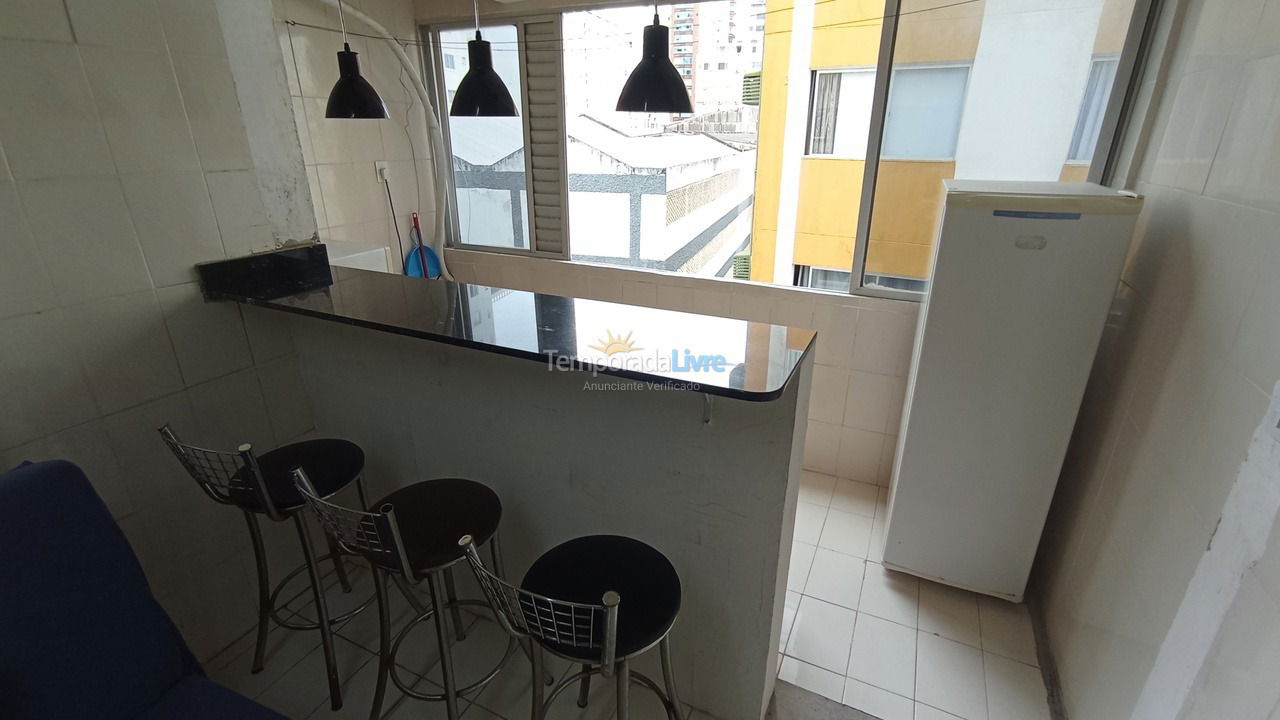 Apartamento para aluguel de temporada em Balneário Camboriú (Praia Central)