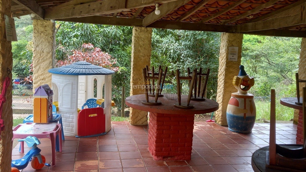 Chácara / sítio para aluguel de temporada em Jundiaí (Medeiros)