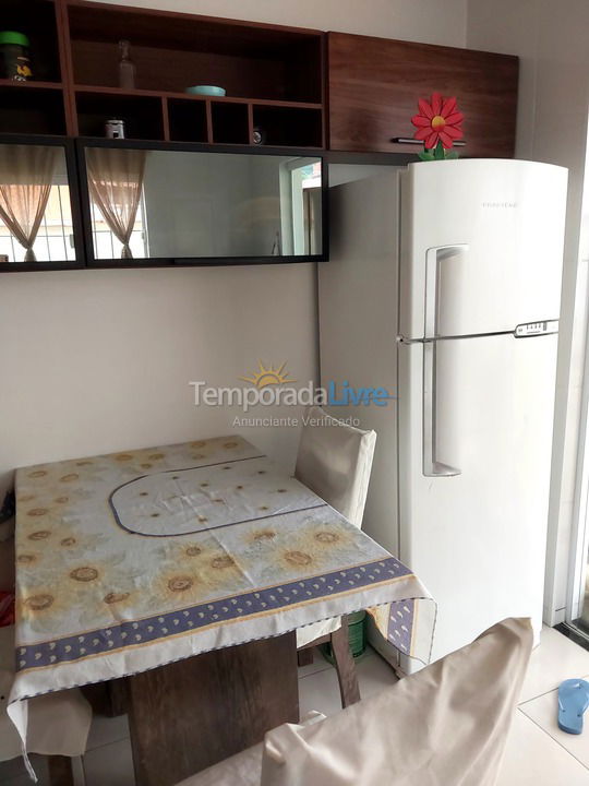 Casa para alquiler de vacaciones em Itanhaém (Vila Verde Mar)