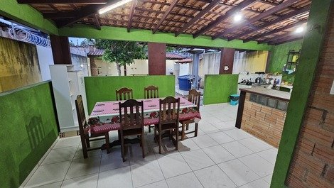 House 3 suites complete with kitchen and barbecue in Alter do Chão