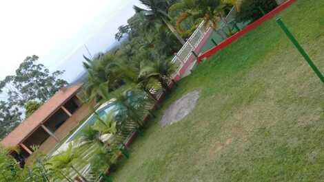 GREAT FARM UP TO 50 PEOPLE EVENTS AND WEEKENDS GUARAREMA RJ