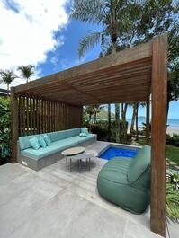 WONDERFUL HOUSE ON PRAIA DA BALEIA BEACH ON THE SAND