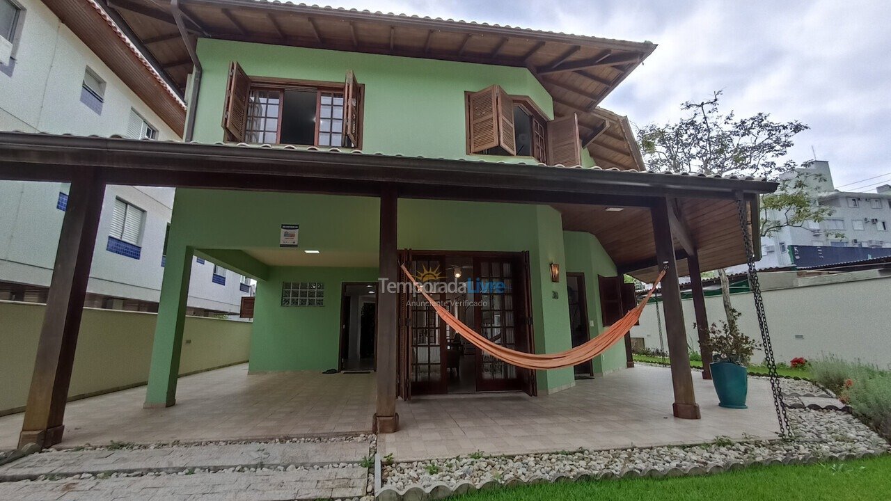 Casa para alquiler de vacaciones em Florianopolis (Jurerê)