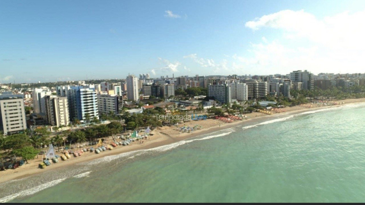 Apartamento para aluguel de temporada em Maceió (Praia de Pajuçara)
