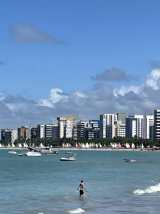 Apartamento para aluguel de temporada em Maceió (Praia de Pajuçara)