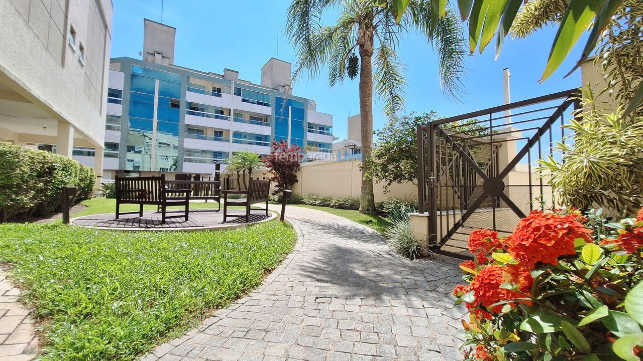 Apartment for vacation rental in Bombinhas (Praia de Bombas)