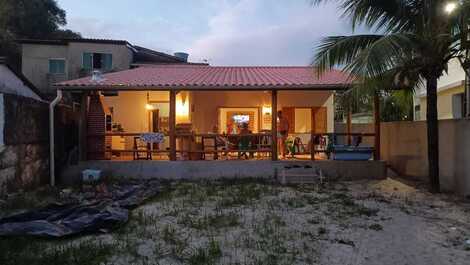 Hermosa casa en la isla Bom Jesus dos Passos