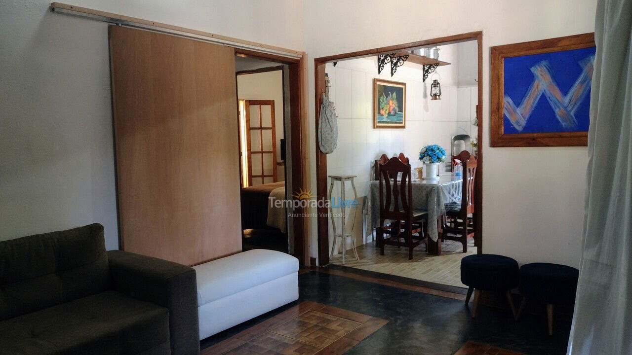 House for vacation rental in Monteiro Lobato (Santa Maria)