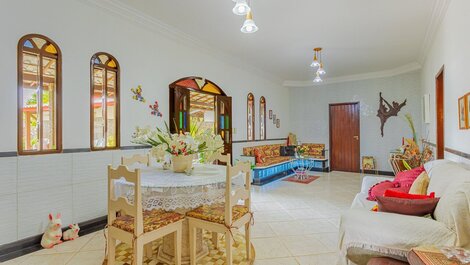 Beautiful 4/4 House 220m from the Beach - Guarajuba