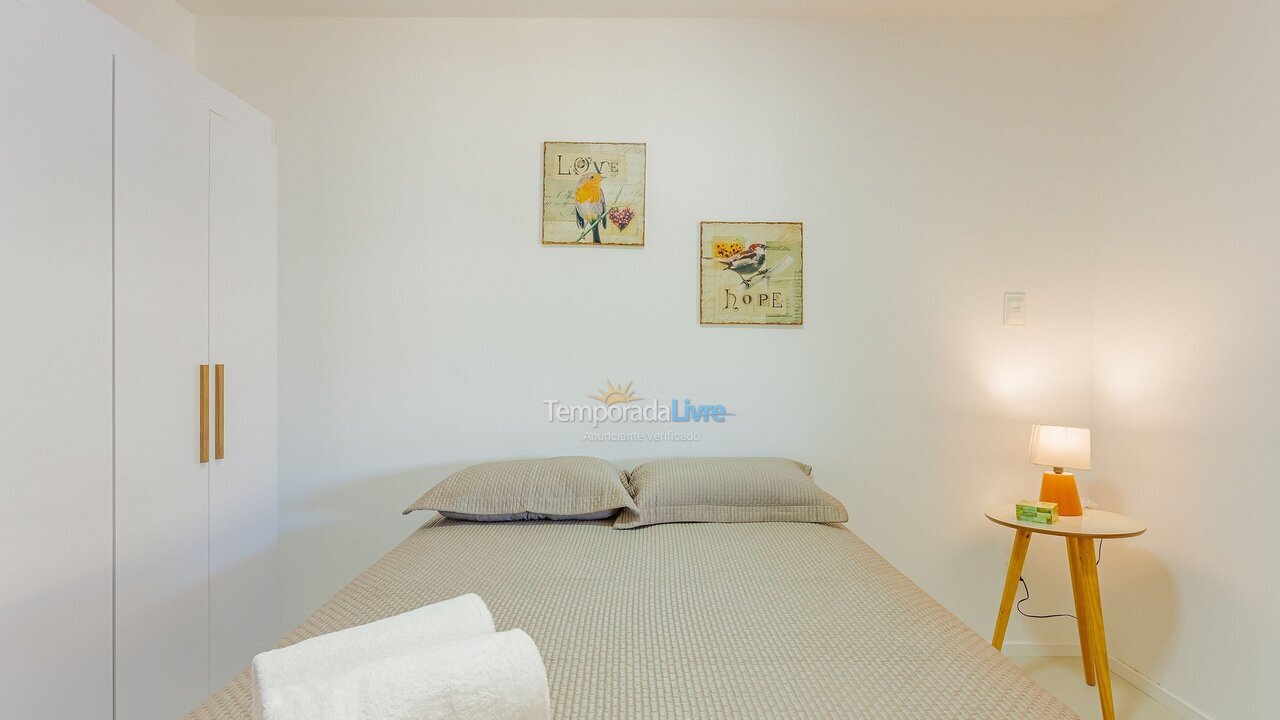 Apartment for vacation rental in Camaçari (Praia de Guarajuba)