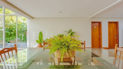 Excellent House 4 Suites with Pool and Barbecue