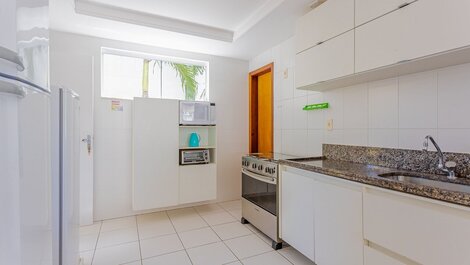 Excelente Casa 4 Suítes a 150m da Praia