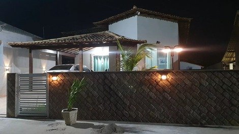 2 bedroom house for rent in Praia seca (Araruam)