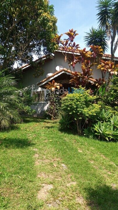 Casa para alquiler de vacaciones em Guararema (Salto)