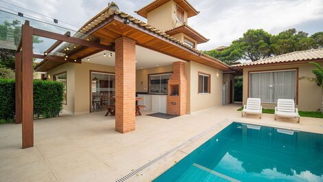 Private pool/ 200M from the beach