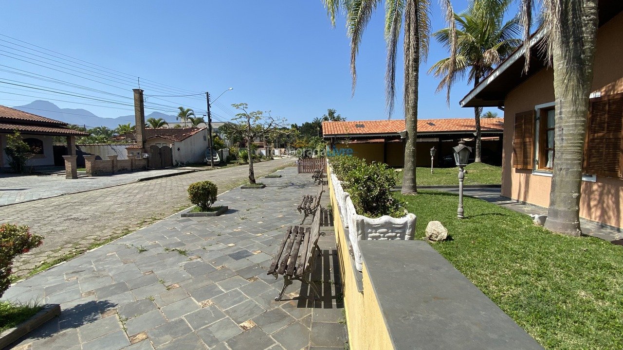 Casa para aluguel de temporada em Bertioga (Condominio Morada da Praia)