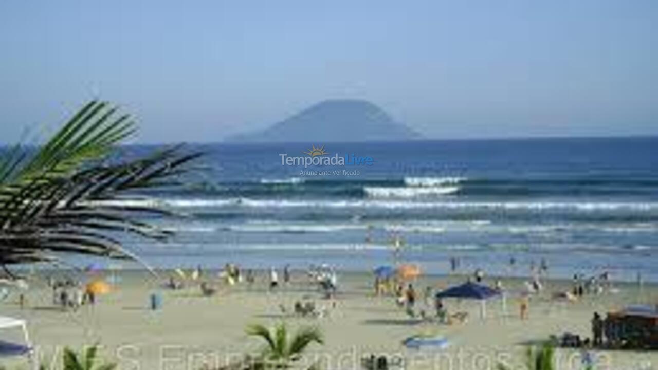 Casa para aluguel de temporada em Bertioga (Condominio Morada da Praia)