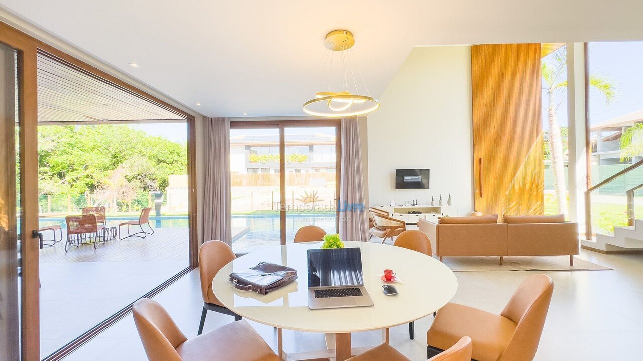 Apartamento para alquiler de vacaciones em Mata de São João (Praia do Forte)