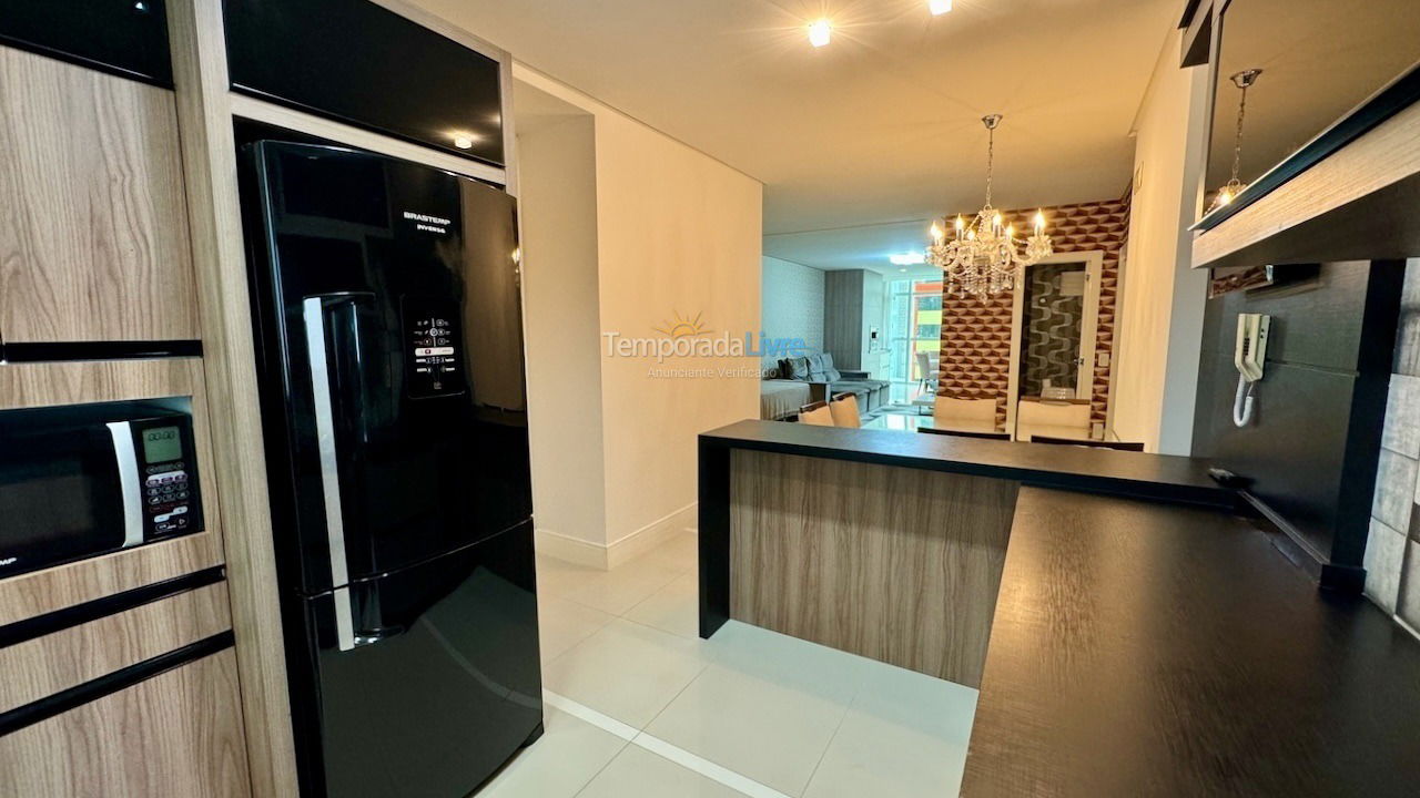 Apartamento para alquiler de vacaciones em Balneário Camboriú (Praia Central)