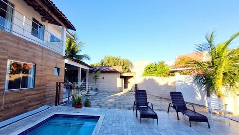 House with 3 suites, pool, gourmet area